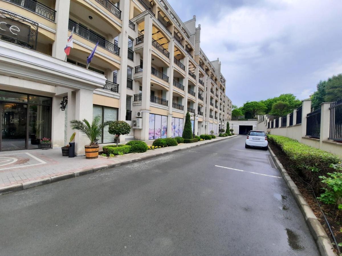 Private Apartments By The Sea With A Large Terrace In Apart Hotel! Πομόριε Εξωτερικό φωτογραφία