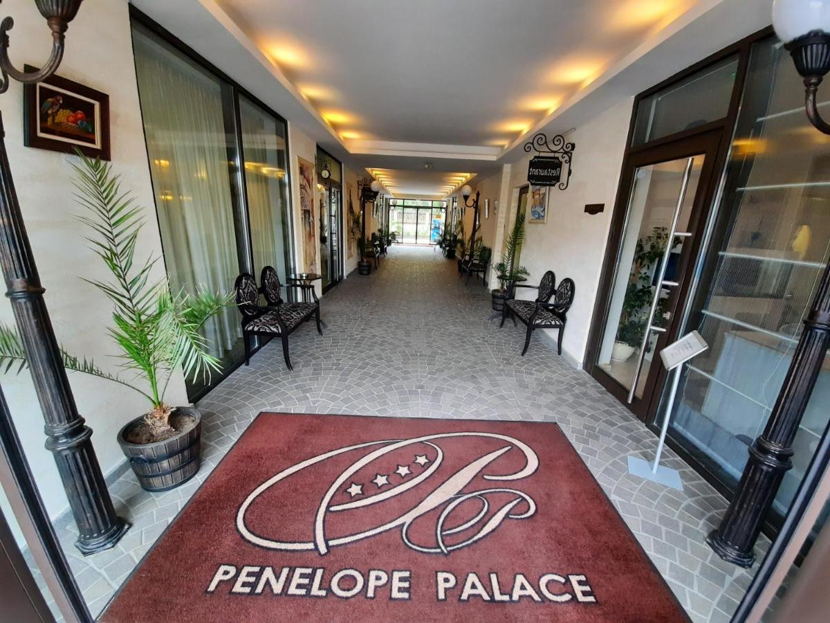 Private Apartments By The Sea With A Large Terrace In Apart Hotel! Πομόριε Εξωτερικό φωτογραφία