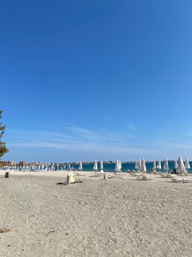 Private Apartments By The Sea With A Large Terrace In Apart Hotel! Πομόριε Εξωτερικό φωτογραφία