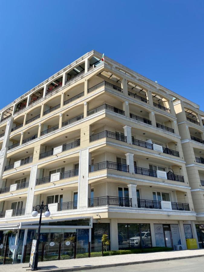 Private Apartments By The Sea With A Large Terrace In Apart Hotel! Πομόριε Εξωτερικό φωτογραφία