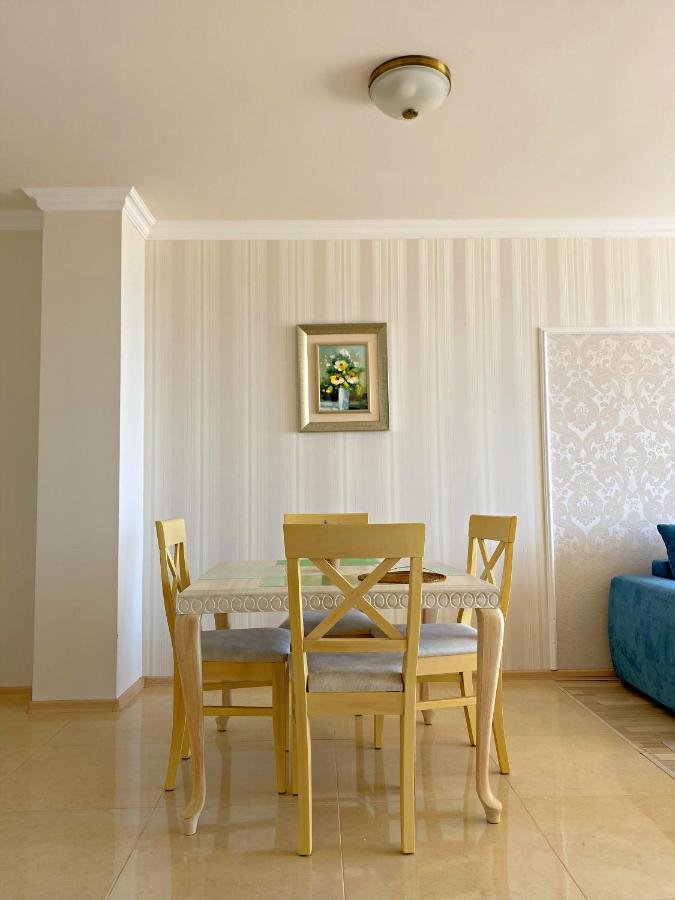 Private Apartments By The Sea With A Large Terrace In Apart Hotel! Πομόριε Εξωτερικό φωτογραφία